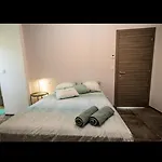 L'orangerie, 2 , Piscine, 4personnes Lecci