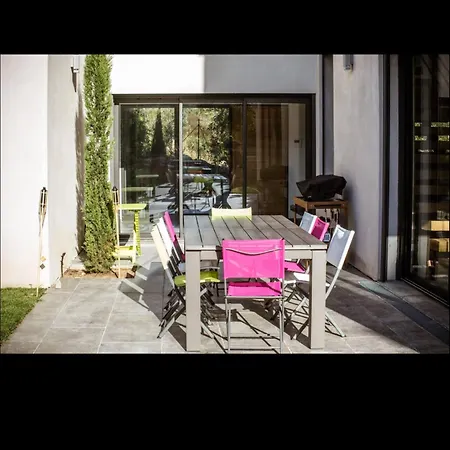 L'orangerie, 2 , Piscine, 4personnes *