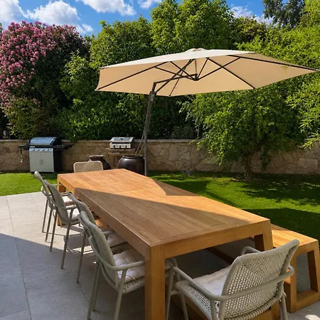 فيلة L'orangerie, 2 , Piscine, 4personnes