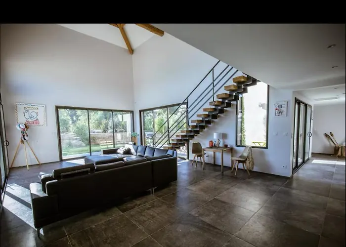 L'orangerie, 2 , Piscine, 4personnes