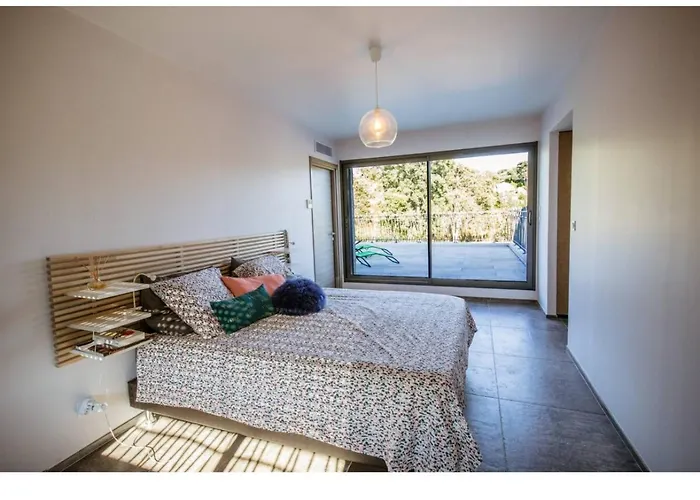 L'orangerie, 2 , Piscine, 4personnes Villa