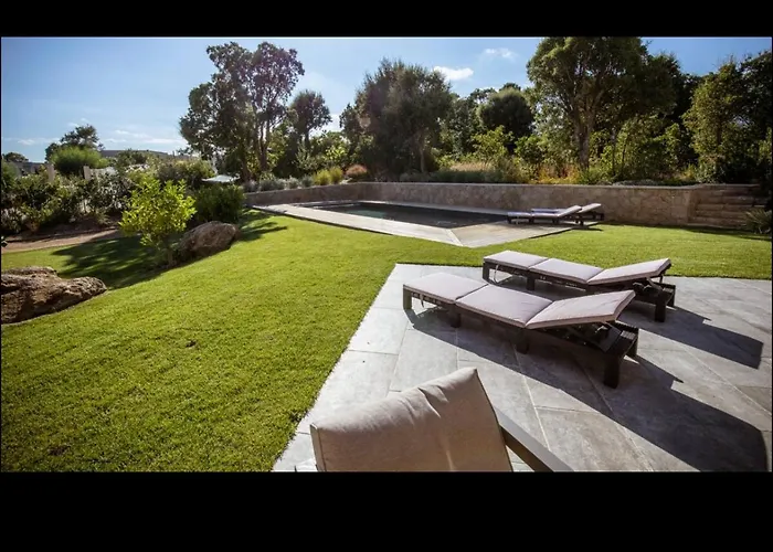 L'orangerie, 2 , Piscine, 4personnes *