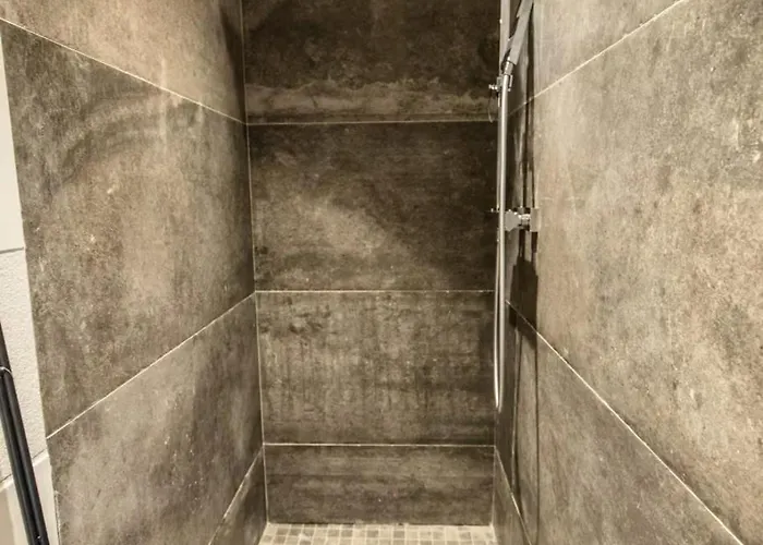 Villa L'orangerie, 2 , Piscine, 4personnes